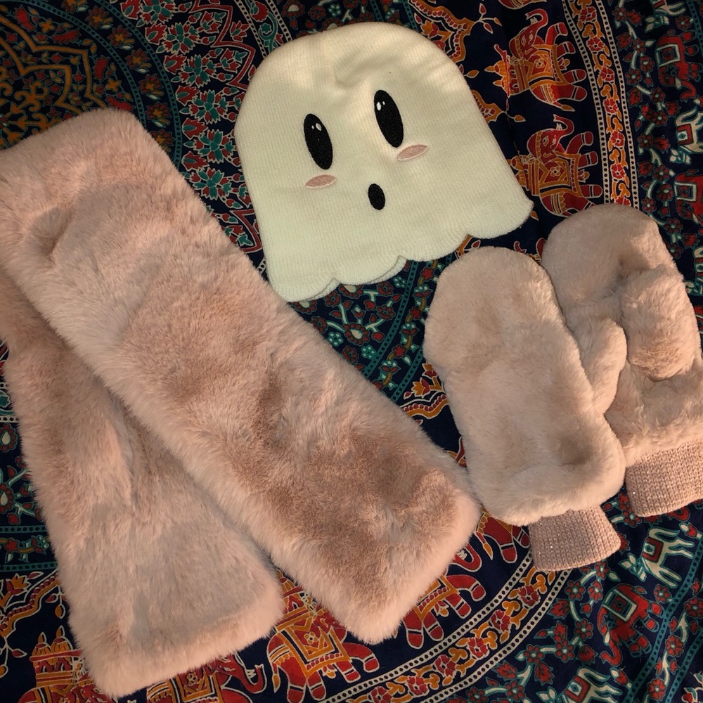 Kawaii cute winter set hat, mittens, scarf
